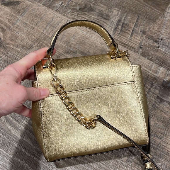 Michael Kors gold small bag with removable crossbody straps. - Picture 3 of 4